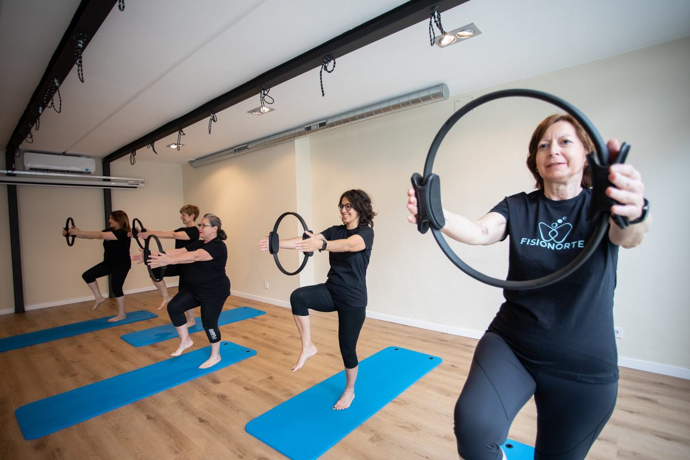 Clase de pilates suelo